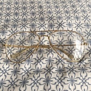 Gold Frame Aviator Glasses